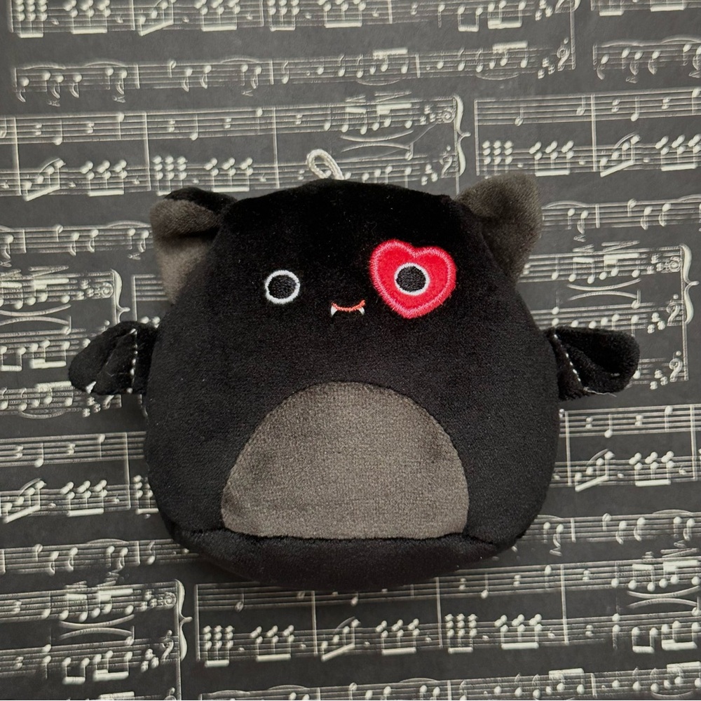 Black Mini Squishmallow Bat with Heart Eye